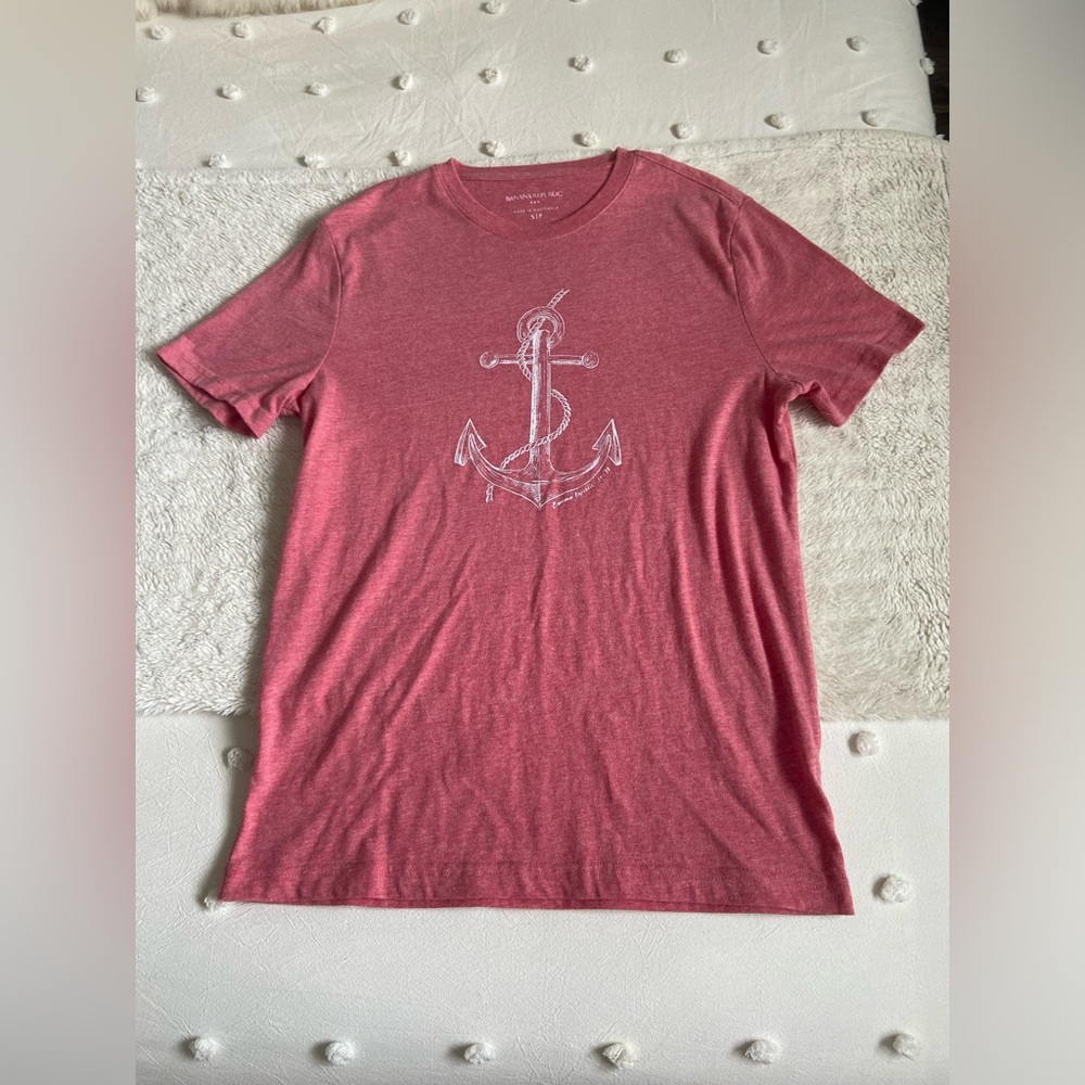 NEW but without tags Banana Republic T-Shirt